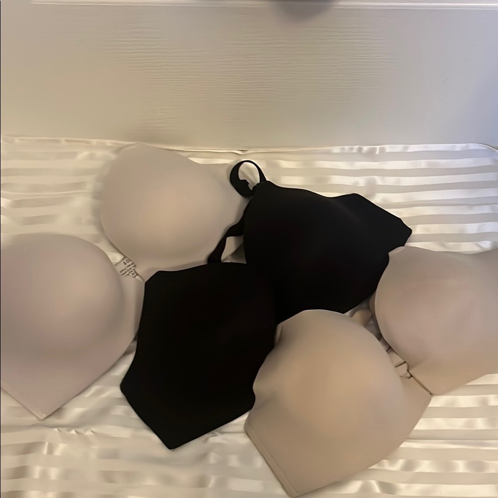 Soma Enbliss Front-Close Racerback Bras. Set of 3 Sz 38C